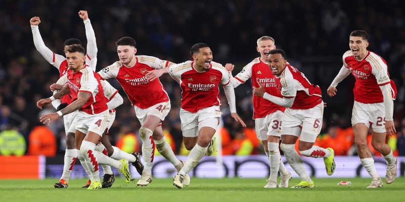 Arsenal là câu lạc bộ có huấn luyện viên và ban lãnh đạo đáng nể